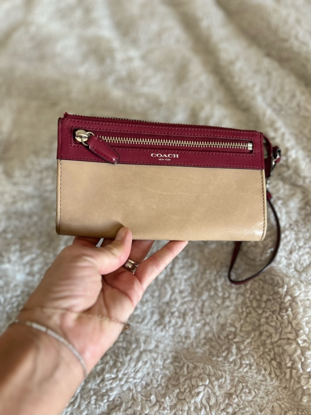 Coach Vintage Two-Tone Leather Wristlet in Beige and Wine Red